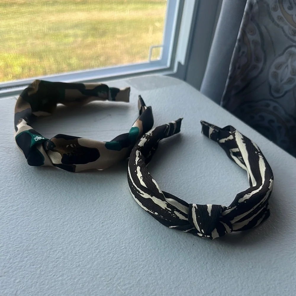 NEW Stylish Black and Cream Headbands